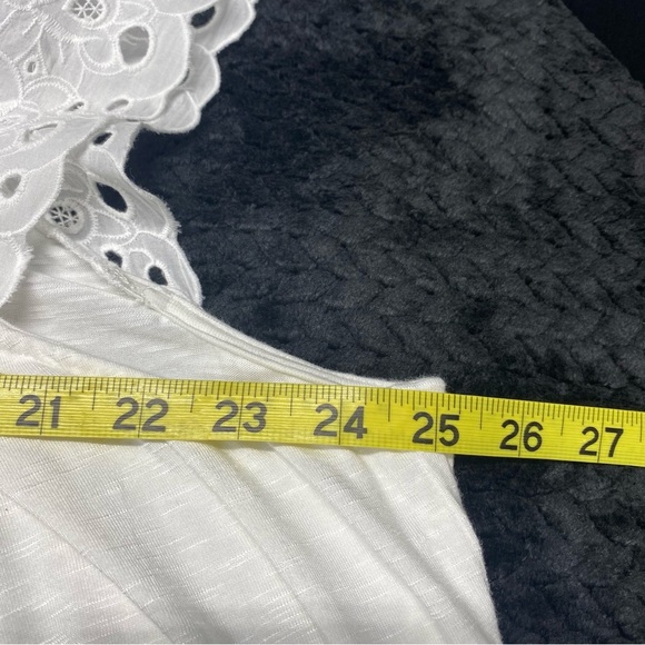 Torrid White Eyelet Lace Embroidered Tank Top Women’s 2 BEACH TROPICAL CRUISE - Picture 6 of 12